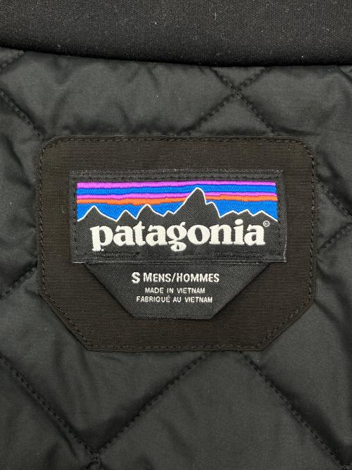 Patagonia（パタゴニア）Patagonia (パタゴニア) 中綿ジャケット　イスマス・ユーティリティ・ジャケット ブラック サイズ:Sの古着・服飾アイテム