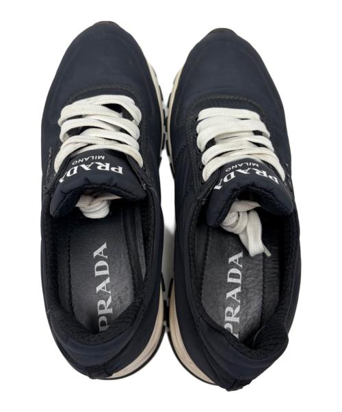 PRADA（プラダ）PRADA (プラダ) ローカットスニーカー ネイビー サイズ:38　1/2の古着・服飾アイテム