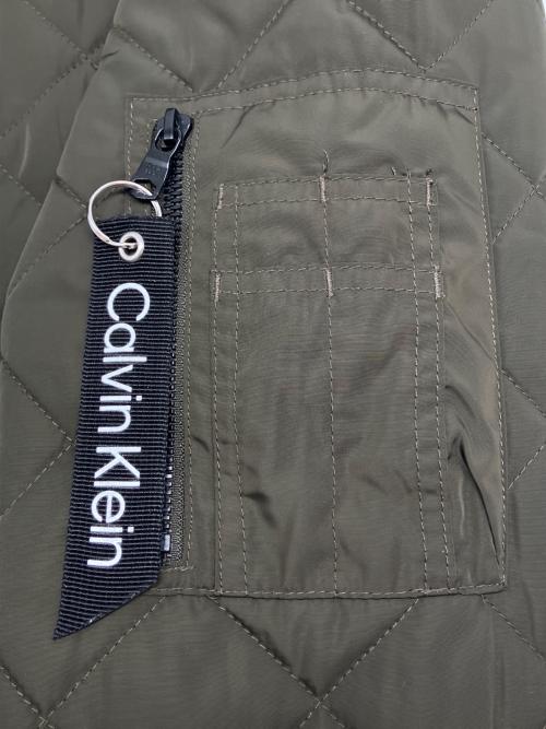 Calvin Klein（カルバンクライン）Calvin Klein (カルバンクライン) キルティングジャケット ダークグリーン サイズ:Ｍの古着・服飾アイテム