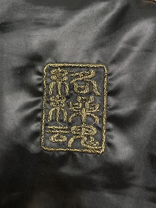 絡繰魂（カラクリダマシイ）絡繰魂 (カラクリダマシイ) 中綿ジャケット　刺繍装飾 ブラック サイズ:XXLの古着・服飾アイテム
