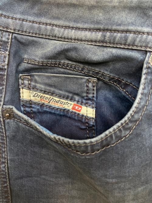 DIESEL（ディーゼル）DIESEL (ディーゼル) デニムパンツ インディゴ サイズ:29の古着・服飾アイテム