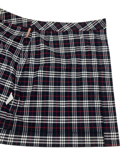 BURBERRY LONDON（バーバリーロンドン）BURBERRY LONDON (バーバリーロンドン) チェックスカート ブラック×グレー サイズ:38の古着・服飾アイテム