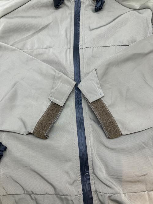 その他ブランド（ソノタブランド）その他ブランド (ソノタブランド) PCU LEVEL5 SOFT SHELL PANT カーキ サイズ:Ｍの古着・服飾アイテム