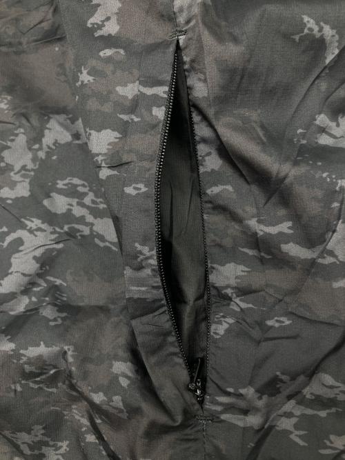 sy32 by sweet years（エスワイサーティトゥバイスィートイヤーズ）sy32 by sweet years (エスワイサーティトゥバイスィートイヤーズ) ウインドブレーカー ブラック×グレー サイズ:不明の古着・服飾アイテム