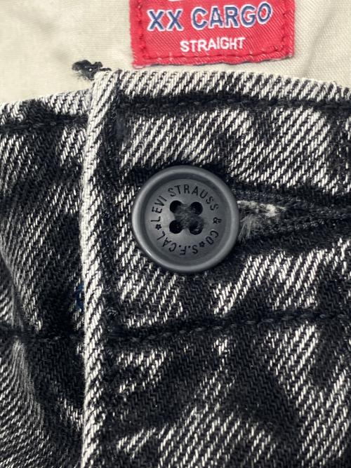 LEVI'S（リーバイス）LEVI'S (リーバイス) デニムパンツ ブラック サイズ:W31×L32の古着・服飾アイテム