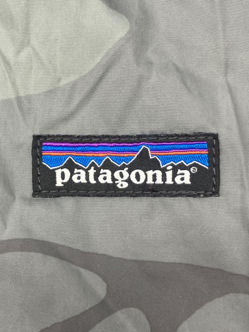 Patagonia（パタゴニア）Patagonia (パタゴニア) ジャケット　Light & Variable Hoody グレー サイズ:Sの古着・服飾アイテム