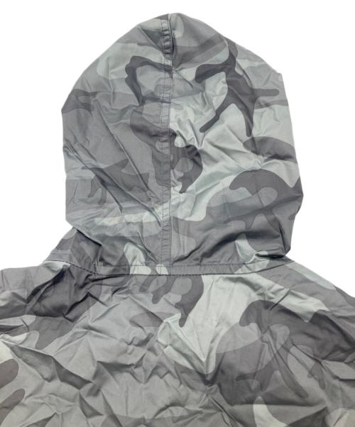 Patagonia（パタゴニア）Patagonia (パタゴニア) ジャケット　Light & Variable Hoody グレー サイズ:Sの古着・服飾アイテム