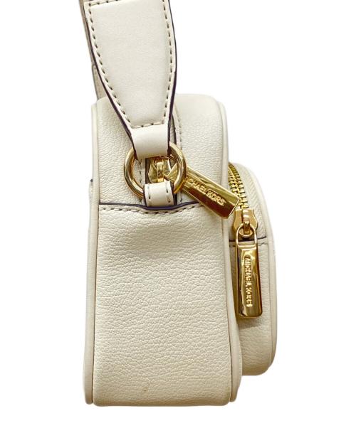 MICHAEL KORS（マイケルコース）MICHAEL KORS (マイケルコース) ショルダーバッグ ホワイトの古着・服飾アイテム