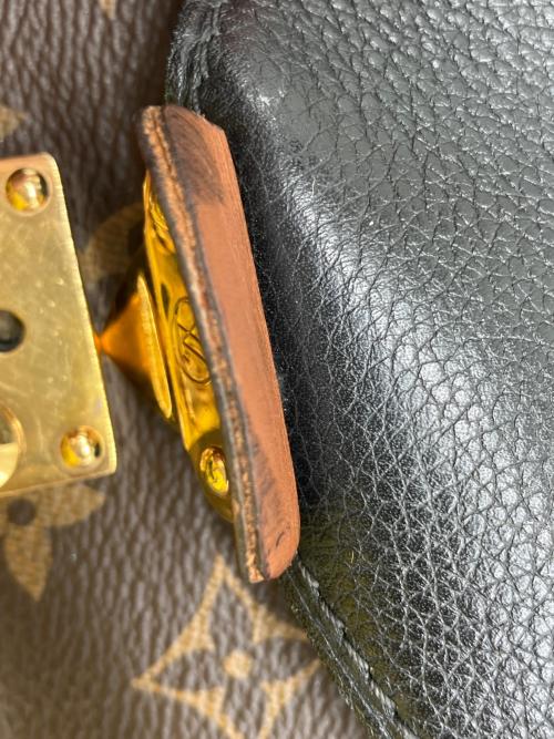 LOUIS VUITTON（ルイ ヴィトン）LOUIS VUITTON (ルイ ヴィトン) モノグラム	　パラスチェーン ブラウン・ブラックの古着・服飾アイテム