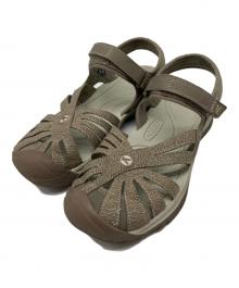 KEEN（キーン）の古着「ローズ サンダル 」｜グレー