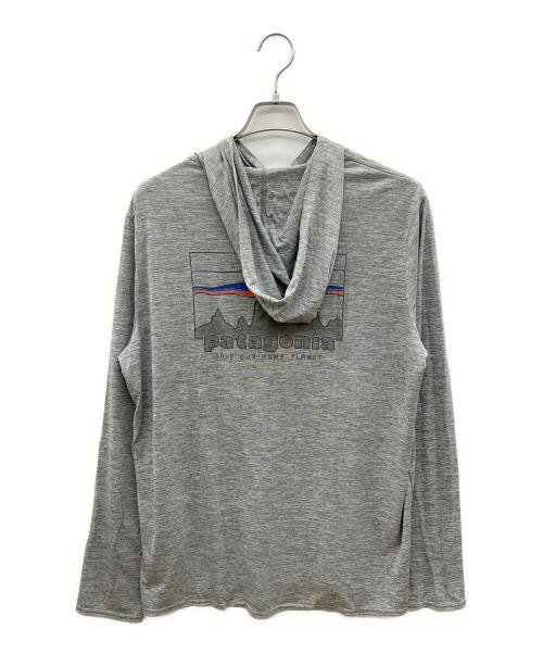 Patagonia（パタゴニア）Patagonia (パタゴニア) プルオーバーパーカー グレー サイズ:L 未使用品の古着・服飾アイテム