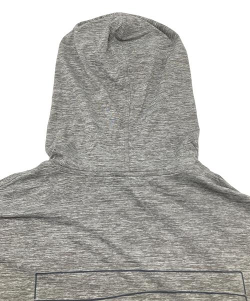 Patagonia（パタゴニア）Patagonia (パタゴニア) プルオーバーパーカー グレー サイズ:L 未使用品の古着・服飾アイテム