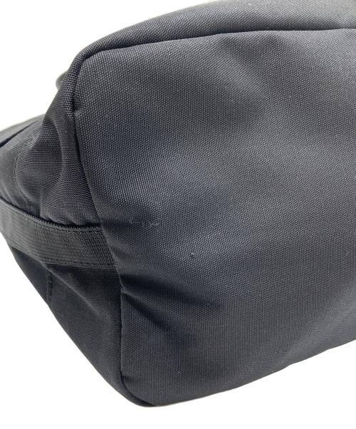 BRIEFING（ブリーフィング）BRIEFING (ブリーフィング) DISCRETE TOTE　トートバッグ ブラック×レッドの古着・服飾アイテム