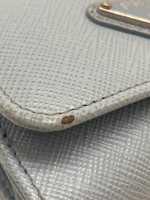 PRADA（プラダ）PRADA (プラダ) 3つ折り財布 スカイブルーの古着・服飾アイテム