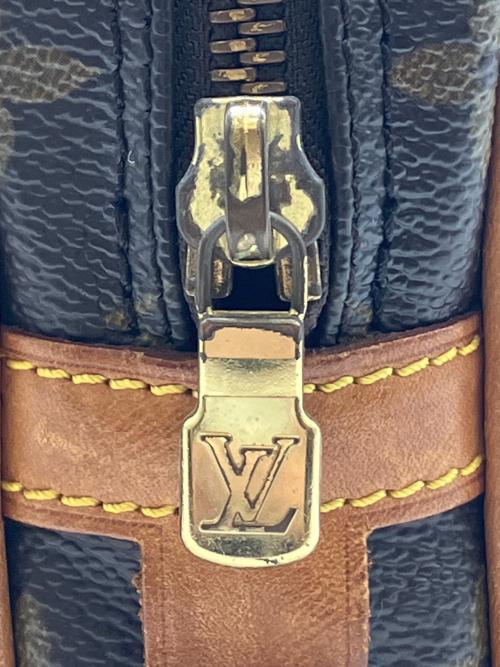 LOUIS VUITTON（ルイ ヴィトン）LOUIS VUITTON (ルイ ヴィトン) ショルダーバッグ モノグラム ポシェット マルリーバンドリエール ブラウンの古着・服飾アイテム