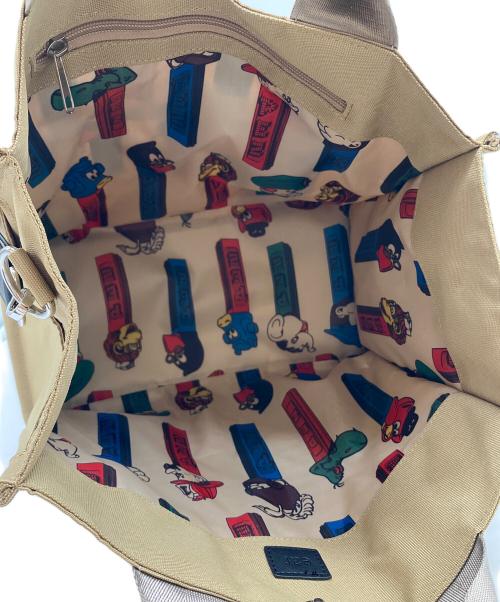 EAR（イア）EAR (イア) PEZ (ペッツ) ミディアムトートバック　2WAYバッグ ベージュ 未使用品の古着・服飾アイテム