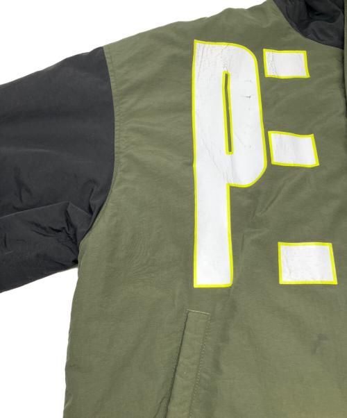 X-LARGE（エクストララージ）X-LARGE (エクストララージ) PUBLIC ENEMY (パブリック エネミー) 中綿ジャケット カーキ×ブラック サイズ:XLの古着・服飾アイテム