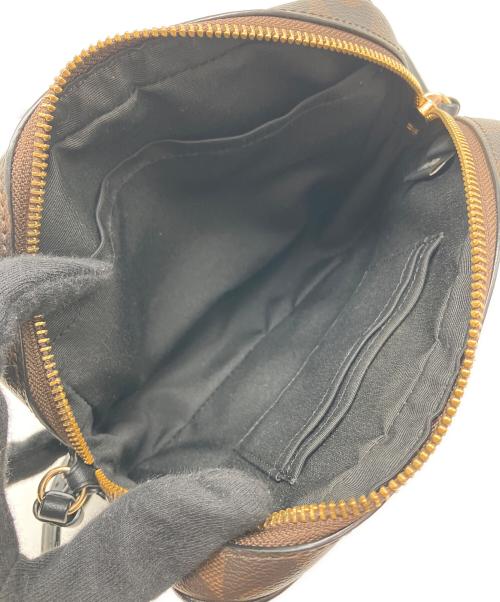 COACH（コーチ）COACH (コーチ) ショルダーバッグ シグネチャー ブラック×ブラウンの古着・服飾アイテム