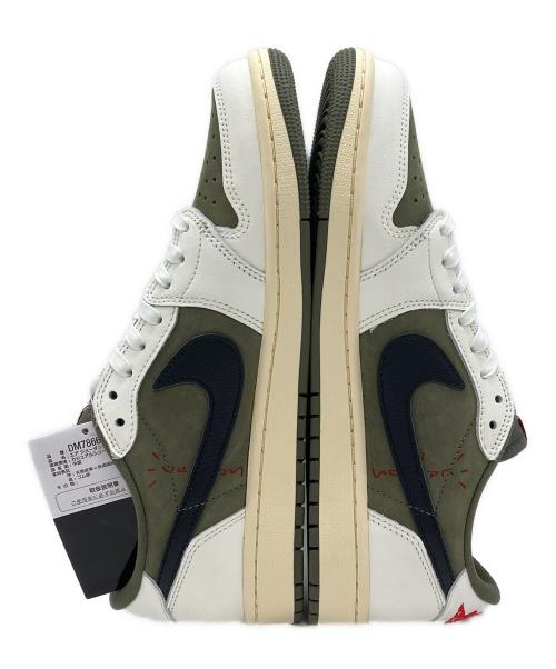 NIKE（ナイキ）NIKE (ナイキ) ローカットスニーカー グリーン×ホワイト サイズ:27cm 未使用品の古着・服飾アイテム