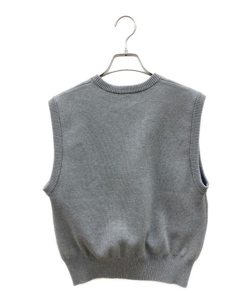 UNITED ARROWS（ユナイテッドアローズ）UNITED ARROWS (ユナイテッドアローズ) 3Dフラワーモチーフノースリーブニットベスト グレー×ホワイト サイズ:不明の古着・服飾アイテム
