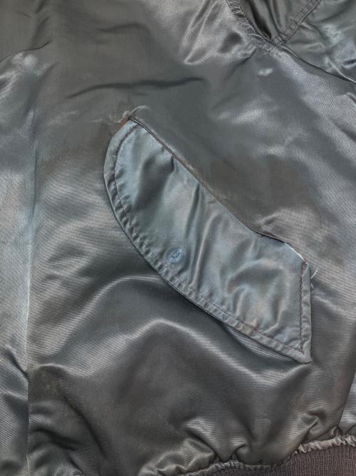 CORINTH MFG. CO.（コリンズ）CORINTH MFG. CO. (コリンズ) MA-1ジャケット ネイビー サイズ:Lの古着・服飾アイテム