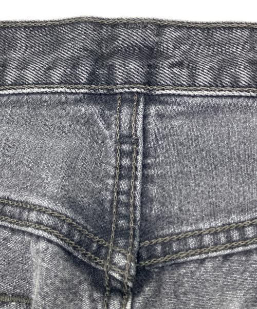 LEVI'S（リーバイス）LEVI'S (リーバイス) デニムパンツ グレー サイズ:W32×L32の古着・服飾アイテム