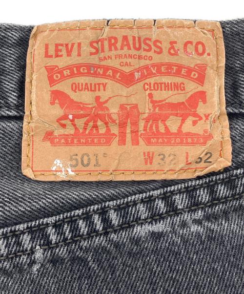 LEVI'S（リーバイス）LEVI'S (リーバイス) デニムパンツ グレー サイズ:W32×L32の古着・服飾アイテム
