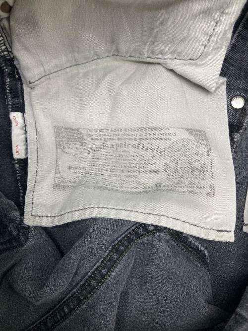 LEVI'S（リーバイス）LEVI'S (リーバイス) デニムパンツ グレー サイズ:W32×L32の古着・服飾アイテム