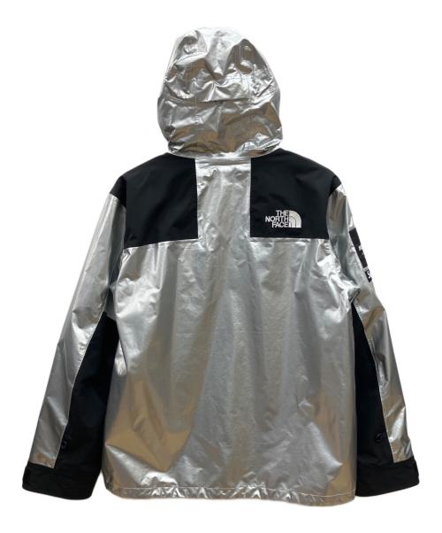 THE NORTH FACE（ザ ノース フェイス）THE NORTH FACE (ザ ノース フェイス) SUPREME (シュプリーム) Metallic Mountain Parka　18ss シルバー カラー サイズ:Lの古着・服飾アイテム