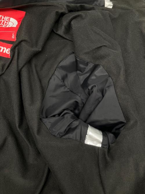 THE NORTH FACE（ザ ノース フェイス）THE NORTH FACE (ザ ノース フェイス) SUPREME (シュプリーム) Metallic Mountain Parka　18ss シルバー カラー サイズ:Lの古着・服飾アイテム