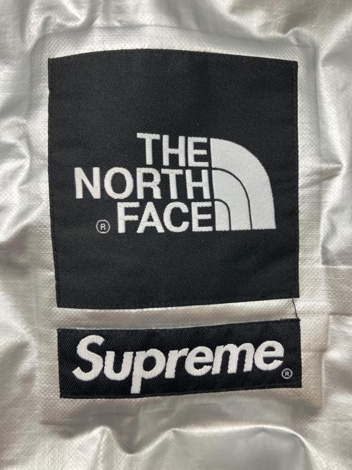 THE NORTH FACE（ザ ノース フェイス）THE NORTH FACE (ザ ノース フェイス) SUPREME (シュプリーム) Metallic Mountain Parka　18ss シルバー カラー サイズ:Lの古着・服飾アイテム