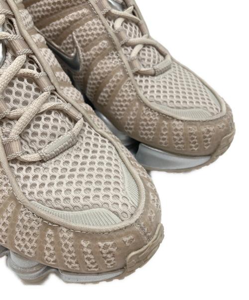 NIKE（ナイキ）NIKE (ナイキ) ローカットスニーカー 	ナイキ ショックス TL アイボリー サイズ:23.5㎝の古着・服飾アイテム