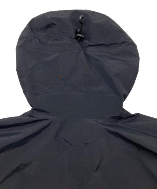 ARC'TERYX（アークテリクス）ARC'TERYX (アークテリクス) マウンテンパーカー　BETA SL JACKET ブラック サイズ:Sの古着・服飾アイテム