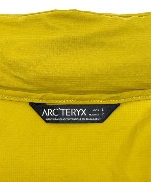 ARC'TERYX（アークテリクス）ARC'TERYX (アークテリクス) ナイロンジャケット イエロー サイズ:Sの古着・服飾アイテム