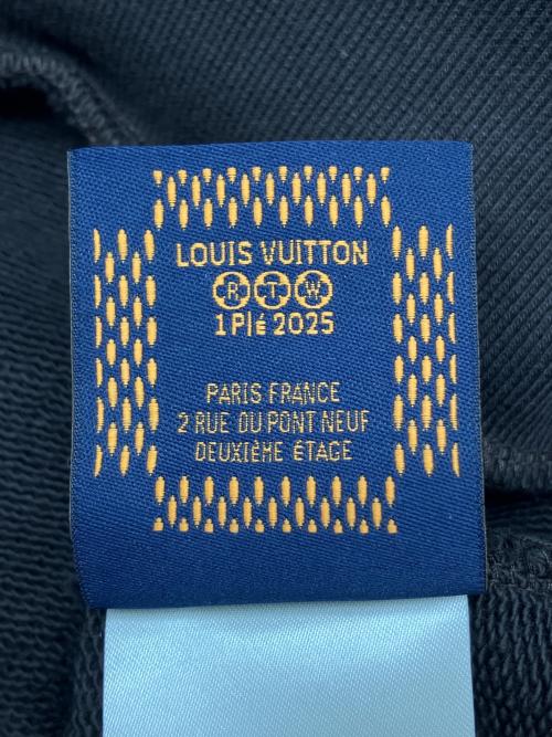 LOUIS VUITTON（ルイ ヴィトン）LOUIS VUITTON (ルイ ヴィトン) パールエンベリッシュド プルオーバーパーカー ブラック サイズ:Ｍの古着・服飾アイテム