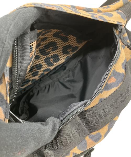 SUPREME（シュプリーム）SUPREME (シュプリーム) Sling Bag Leopard ベージュ×ブラックの古着・服飾アイテム