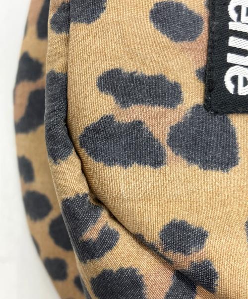 SUPREME（シュプリーム）SUPREME (シュプリーム) Sling Bag Leopard ベージュ×ブラックの古着・服飾アイテム