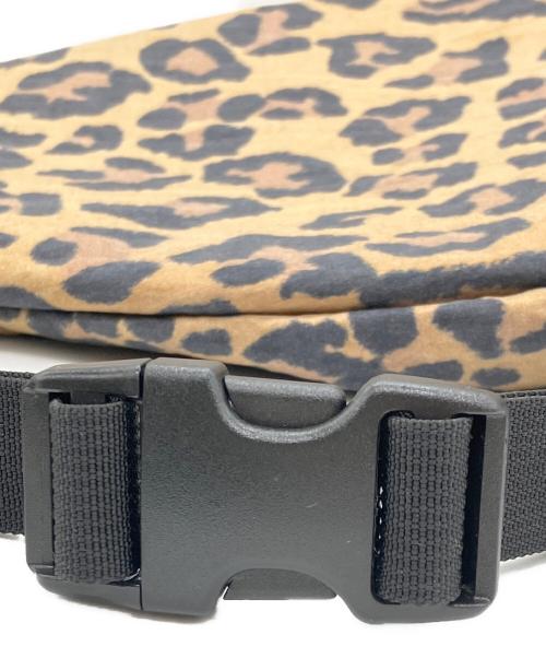 SUPREME（シュプリーム）SUPREME (シュプリーム) Sling Bag Leopard ベージュ×ブラックの古着・服飾アイテム