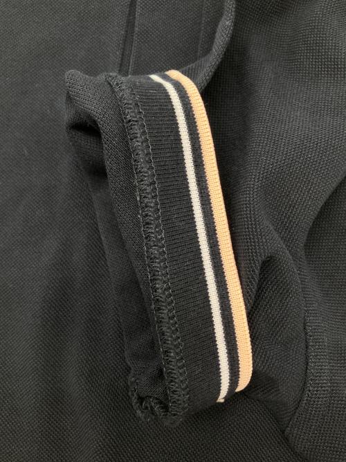 FRED PERRY（フレッドペリー）FRED PERRY (フレッドペリー) ポロシャツ ネイビー×ホワイト サイズ:Sの古着・服飾アイテム