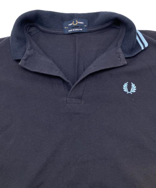 FRED PERRY（フレッドペリー）FRED PERRY (フレッドペリー) ポロシャツ ネイビー×ブルー サイズ:38の古着・服飾アイテム