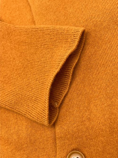 extreme cashmere（エクストリーム カシミア）extreme cashmere (エクストリーム カシミア) 薄手カーディガン オレンジ サイズ:不明の古着・服飾アイテム