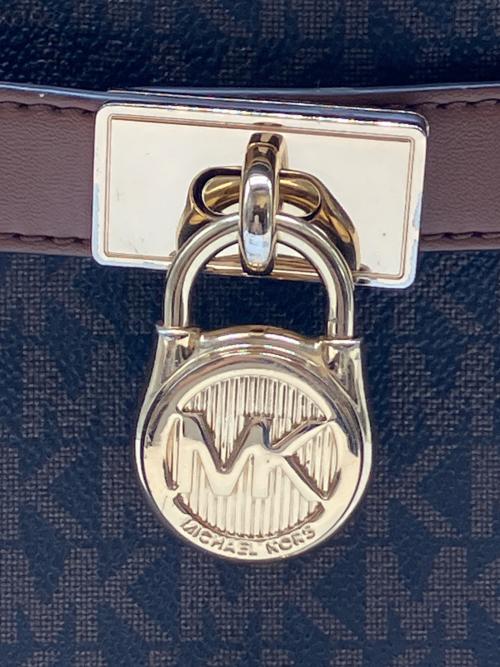 MICHAEL KORS（マイケルコース）MICHAEL KORS (マイケルコース) ショルダーバッグ ブラウンの古着・服飾アイテム