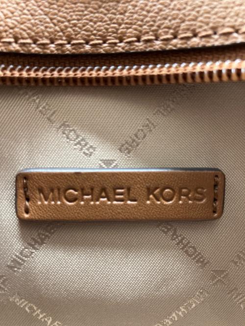 MICHAEL KORS（マイケルコース）MICHAEL KORS (マイケルコース) ショルダーバッグ ブラウンの古着・服飾アイテム