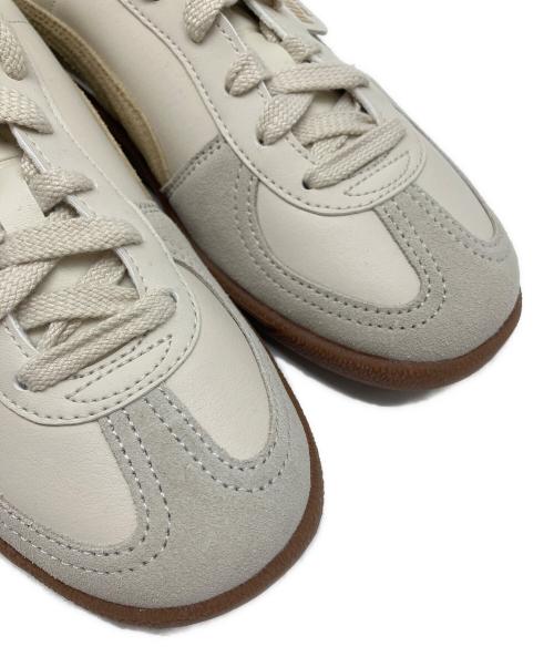 PUMA（プーマ）PUMA (プーマ) ローカットスニーカー ベージュ サイズ:23.5㎝の古着・服飾アイテム
