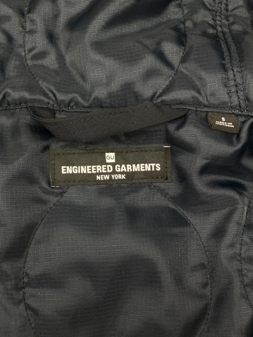 GU（ジーユー）GU (ジーユー) Engineered Garments (エンジニアド ガーメンツ) パデットシェルパ-カ ネイビー サイズ:S 未使用品の古着・服飾アイテム