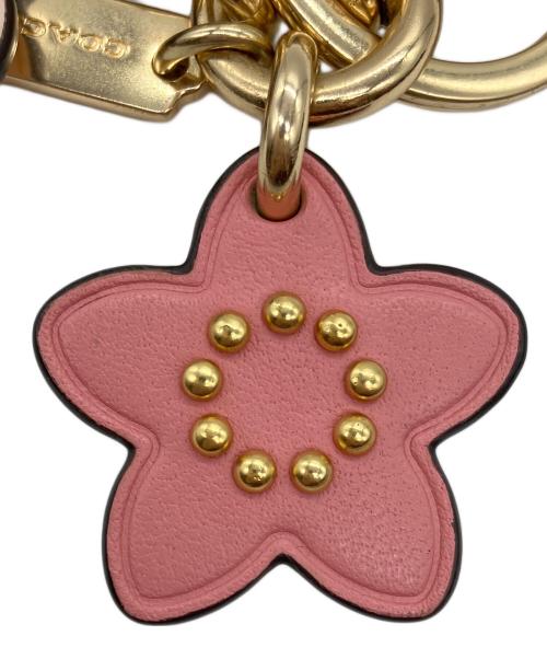 COACH（コーチ）COACH (コーチ) チャーム ピンクの古着・服飾アイテム