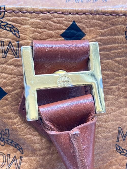 MCM（エムシーエム）MCM (エムシーエム) ミニボストンバッグ ブラウンの古着・服飾アイテム