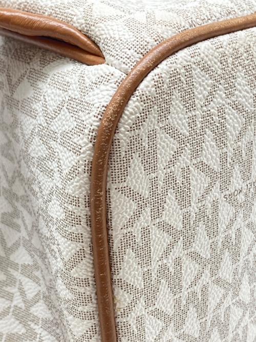 MICHAEL KORS（マイケルコース）MICHAEL KORS (マイケルコース) リュック ホワイトの古着・服飾アイテム