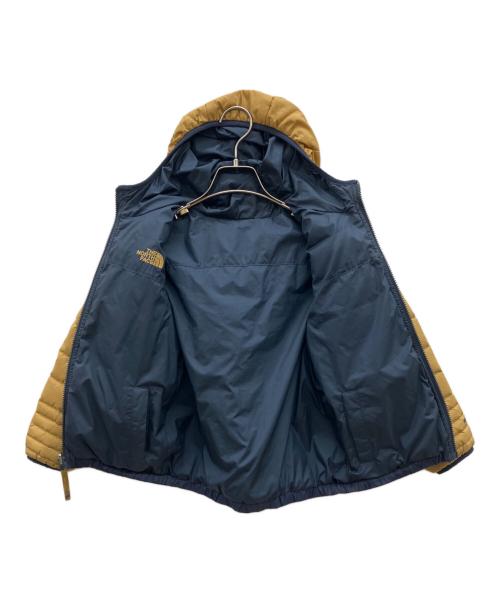 THE NORTH FACE（ザ ノース フェイス）THE NORTH FACE (ザ ノース フェイス) ダウンジャケット ベージュ×ネイビー サイズ:XSの古着・服飾アイテム
