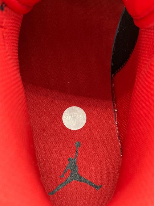 NIKE（ナイキ）NIKE (ナイキ) Air Jordan 1 Mid ブラック×レッド サイズ:30cmの古着・服飾アイテム
